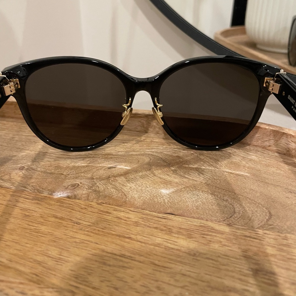 Ysl sunglasses - Picture 4 of 7